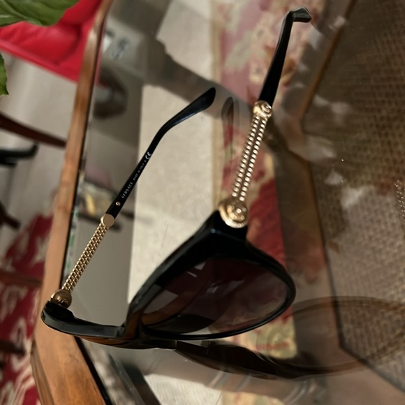 Beautiful Versace, cat eye, sunglasses, ready for vacation! main image 5